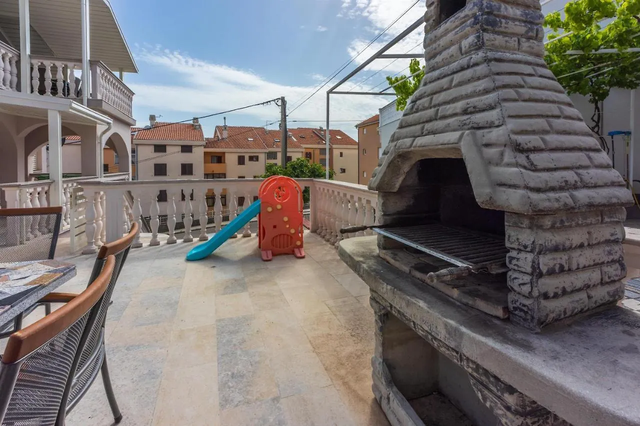 Apartments Mirela Crikvenica