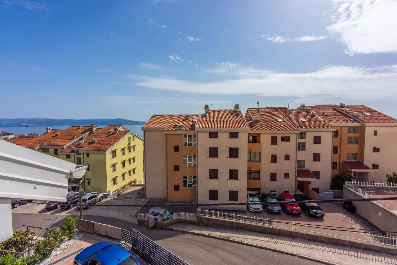 Apartments Mirela Crikvenica 0*,  Croatia
